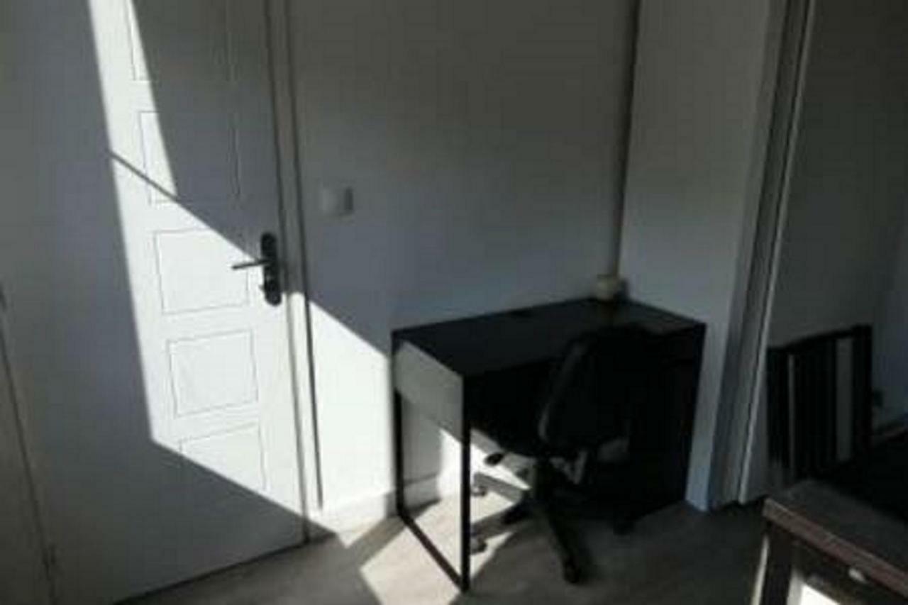 Molinel Apartment *